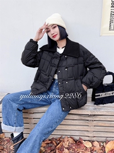 新款羽绒服图片