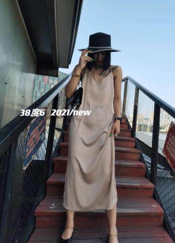 一款可以穿四季的裙子销量10万件，女装，38度6