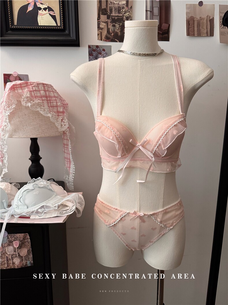 日系蕾丝性感内衣女小胸聚拢轻薄透气显小文胸套装，文胸，梦白服饰厂