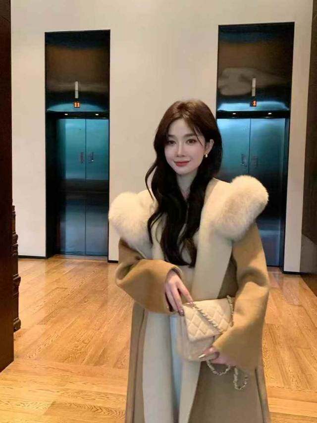 女神狐狸毛领可拆卸双面双色中长款大衣(配腰带,真狐，女装双面呢大衣，依嘟服饰