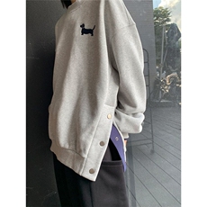 灰色