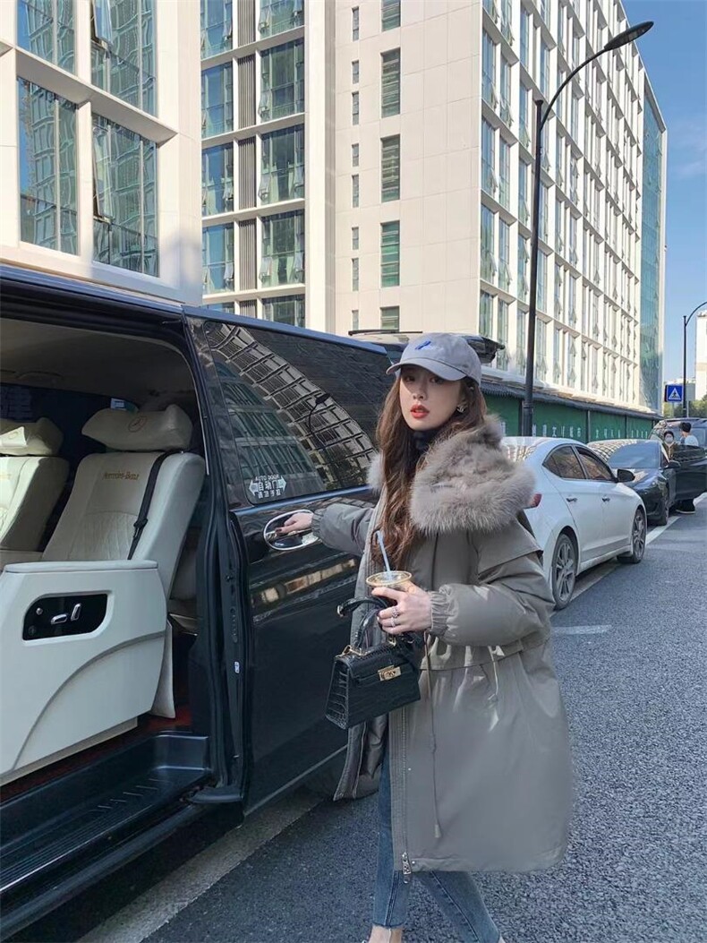 冬季新款大毛领派克羽绒服，女装羽绒服，谦度