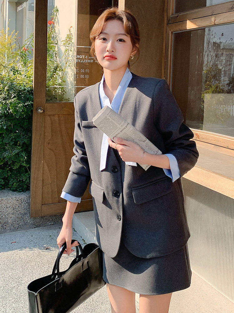 灰色西装女裙春秋2025新款高级感气质ootd穿搭又a又飒,女装西装,浙宝193A