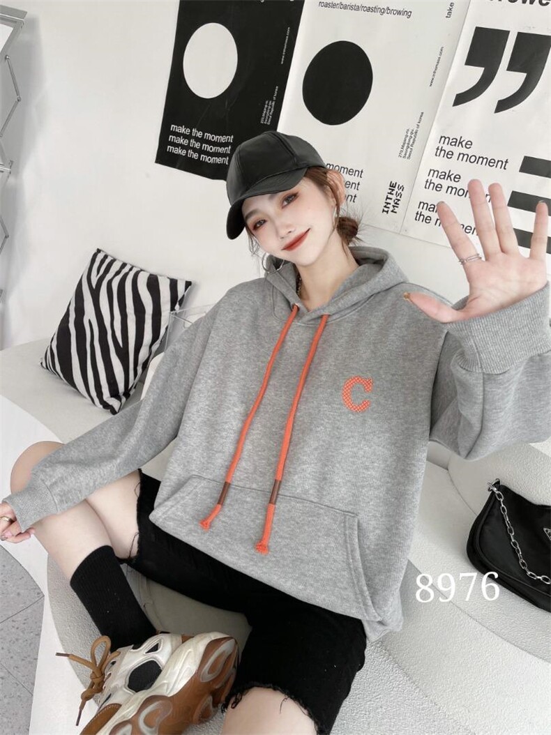 加绒刺绣字母卫衣,女装卫衣/绒衫,美依菱