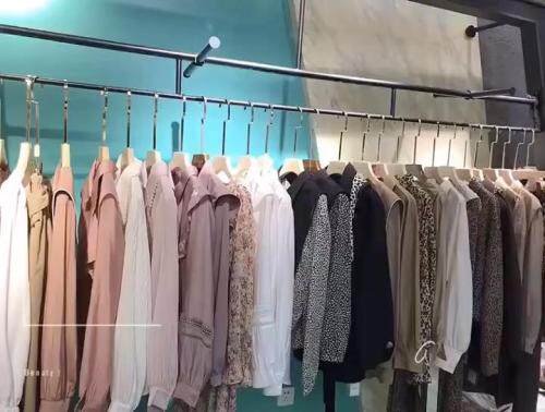 维纳真蒂 纳易莲 WNZDNYL103746