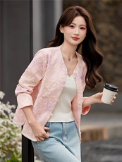 主推现货重工艺新款新中式春季刺绣提花设计感时尚气质减龄外套，女装防晒衣，韩美纤衣