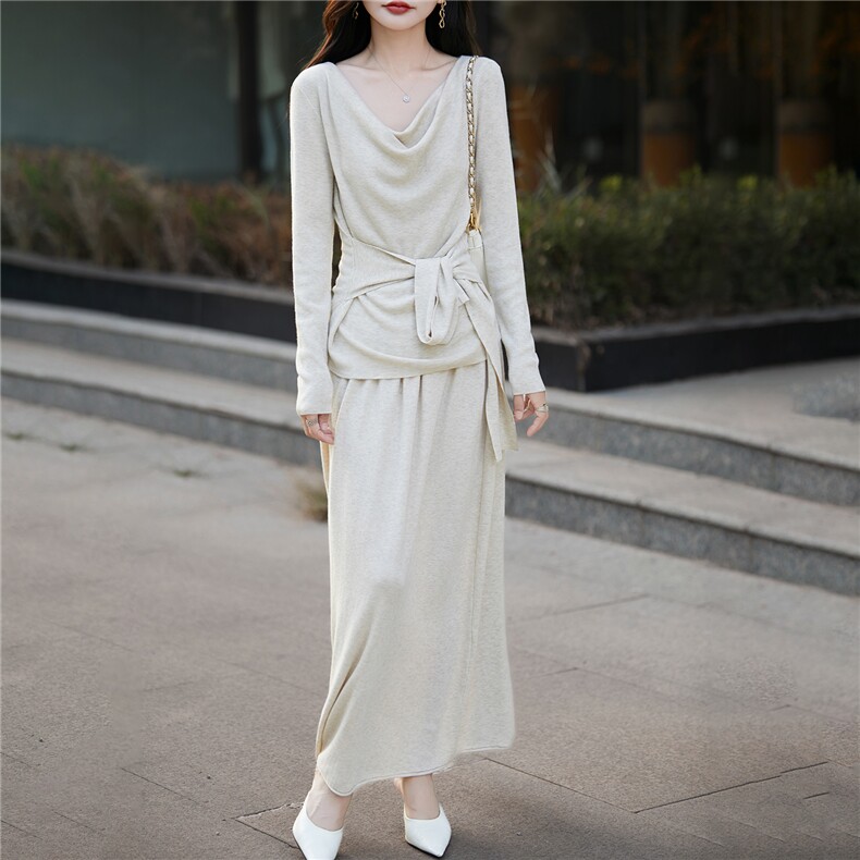 2025年秋季新款百搭女士羊毛荡领系带套装，女装套装/套裙，圣丽羊绒