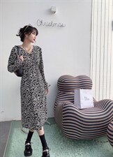 2022年爆连衣裙，设计师款，品牌连锁贴牌款，女装连衣裙，秀薇拉