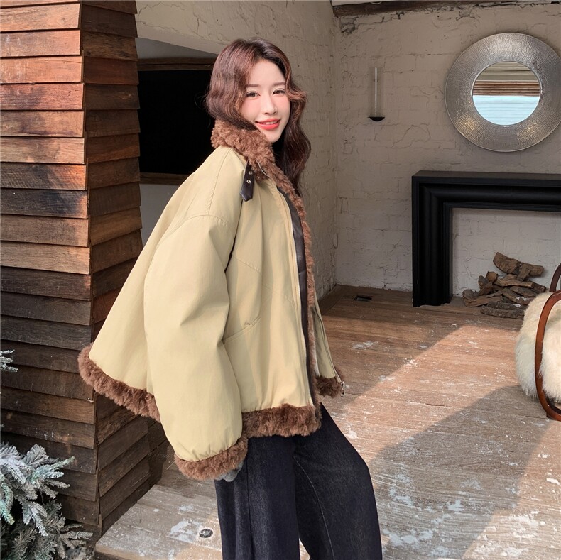 羽绒服女2025冬季新款女装卡其色皮毛一体拼接派克服加厚保暖外套,女装羽绒服,慧尚依恋