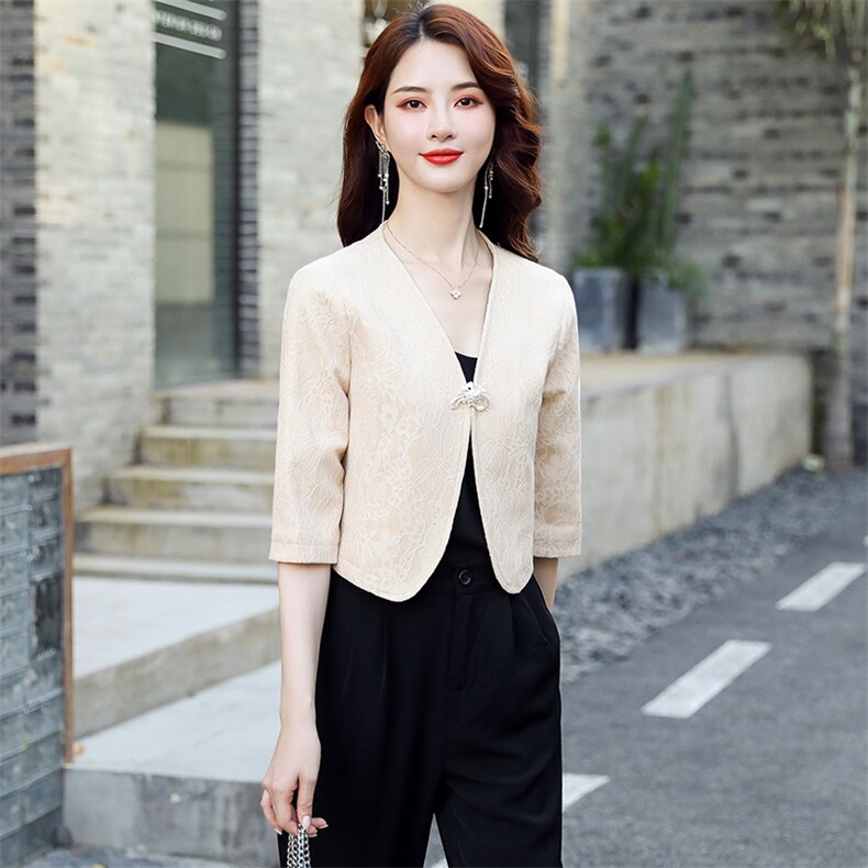 蕾丝开衫短西服外套女2025春季新款气质百搭小西装配裙子外搭上衣,女装西装,婵米儿