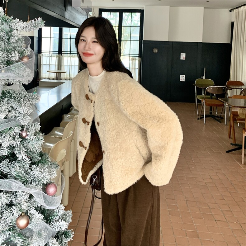 新款皮毛一体外套2C0959170P175K258,女装毛呢外套,2C095