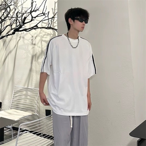 抖音得物高品质二开240克宽松纯棉美式潮牌三条杠织带短袖T恤图片