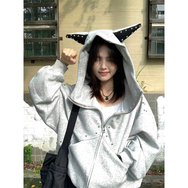抖音得物高品质26春装美式高街铆钉杜宾犬耳朵开衫卫衣外套W125，女装短外套，电商A486