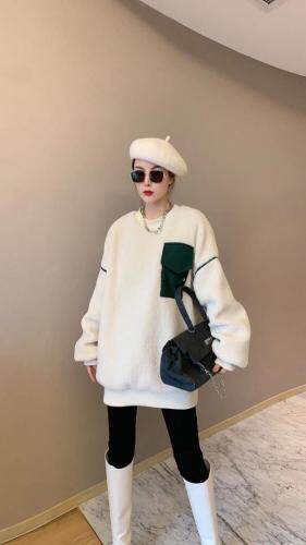 现货〈羊羔毛拼接)，女装，雪蘭桐