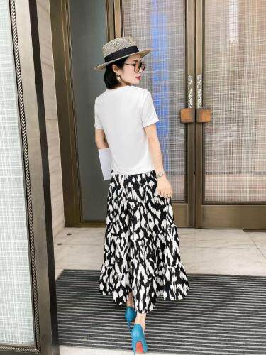 2021夏装裙子加T，女装，罗漫迪飛