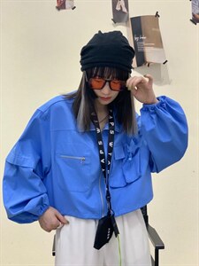 多口袋外套图片