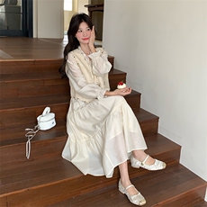 学院风穿搭白色连衣裙叠穿马甲女春秋超火好看高级感小众长裙套装，女装连衣裙，2D035