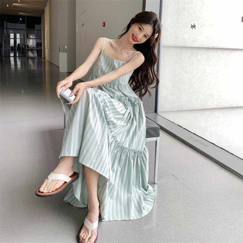 韩版俏皮条纹吊带连衣裙女2025夏季新款高腰宽松显瘦度假风长裙子,女装连衣裙,2C158