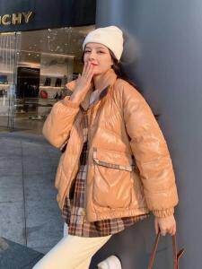 现货～羽绒服下摆拼格子，女装羽绒服，恋钱