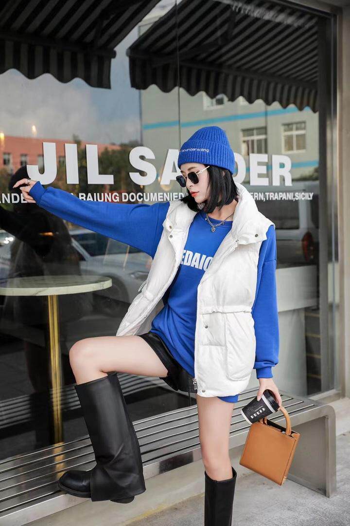 现货冬装羽绒服，女装羽绒服，汐悦