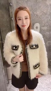 大珍珠扣外套图片