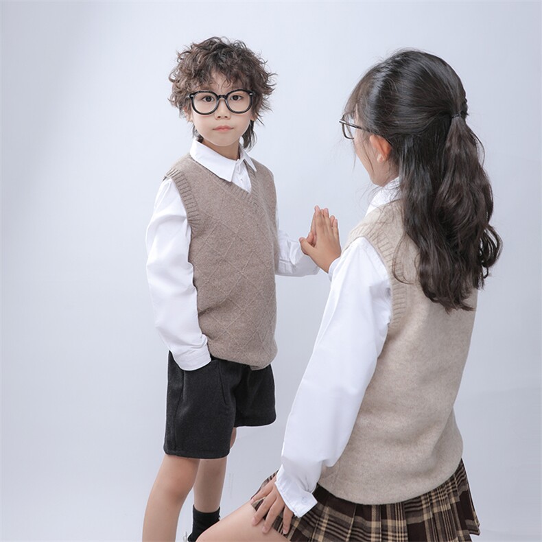 男女通用V字领羊毛马甲，童装马甲，拓晨羊绒