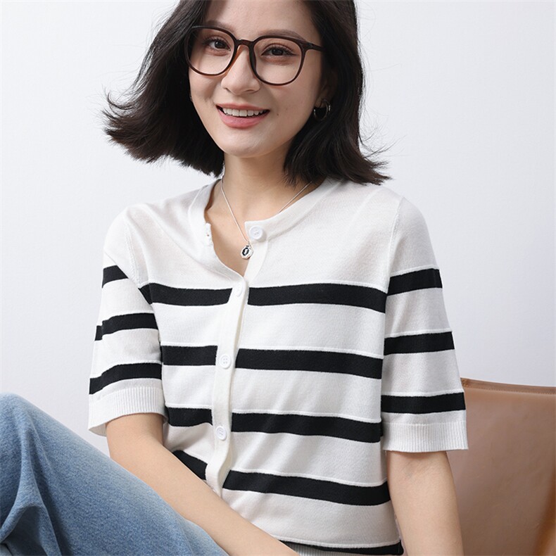 韩系气质条纹短袖针织开衫女2025新冰丝凉感设计打底T恤上衣小衫,女装T恤,冀清阳荣