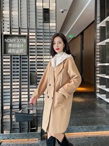 精典奥羊绒大衣图片