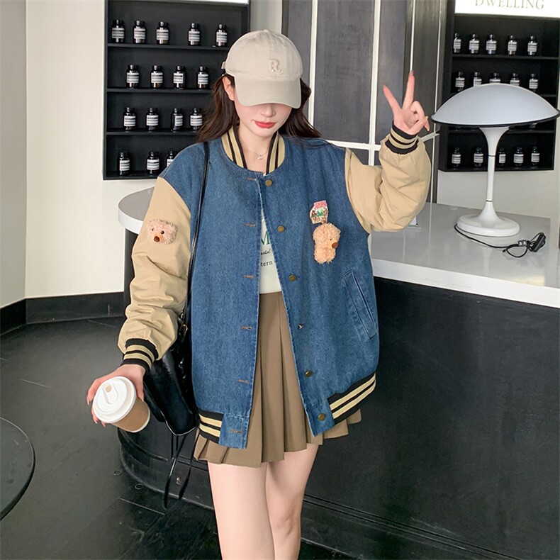 新款拼接牛仔外套女小熊棒球服夹克短款显瘦,女装牛仔外套,天使之佳话