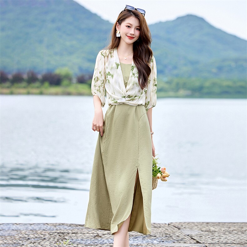 桑蚕丝文艺简约温婉舒爽侧开叉半身裙女秋季新款百搭显瘦真丝裙子,女装连衣裙,尚娜萱