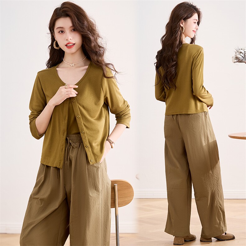 2024年秋季长袖圆领休闲气质针织上衣休闲阔腿裤套装三件套，女装套装/套裙，初闻兮