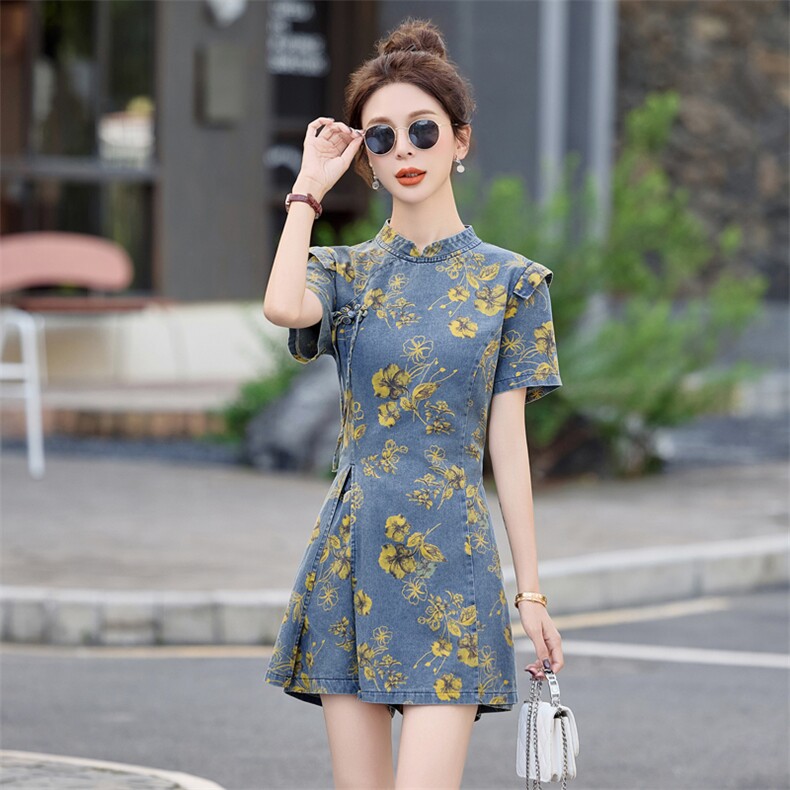 2025夏季新款时尚超好看高级感新中式国风盘扣印花牛仔短裤套装女,女装套装/套裙,依路服饰
