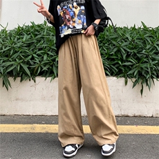 卡其色