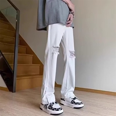 白色