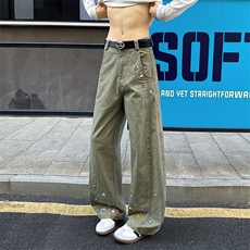 军绿色