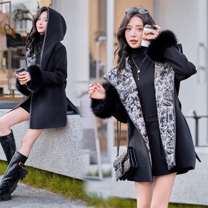 羽绒服女中长款2024冬新款超好看独特漂亮小香风黑色收腰毛呢外套图片