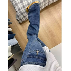 蓝色