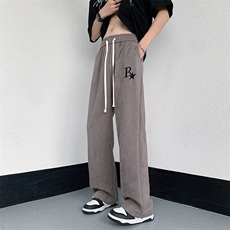 深灰色