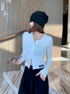 2021秋季新款韩版修身显瘦长袖打底衫开衫,女装其它,星女郎