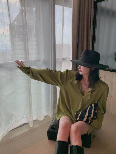 缎面衬衫，女装衬衫，last name