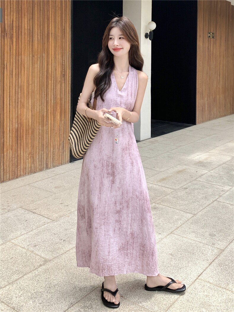 法式浪漫无袖碎花连衣裙女2025夏季新款氛围感度假风显瘦减龄长裙,女装连衣裙,琦鑫阁（原依鑫阁）