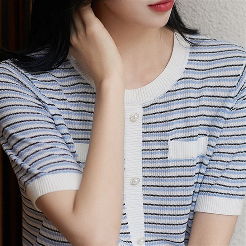 羊毛+莱赛尔天丝+醋酸精纺拼色带扣假针织开衫，女装针织衫/毛衣，唯若美羊绒