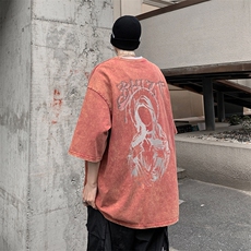 红色