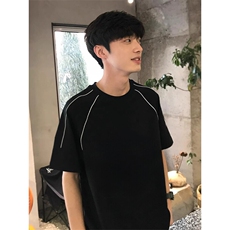 抖音得物二开240克宽松纯棉美式高街夜光反光工艺辑线短袖T恤，男装T恤，电商A486