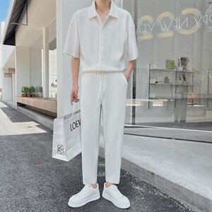 夏轻熟风设计款纹理面料褶皱宽松翻领时尚套装TZ24/P90特控145，男装休闲套装，电商A243