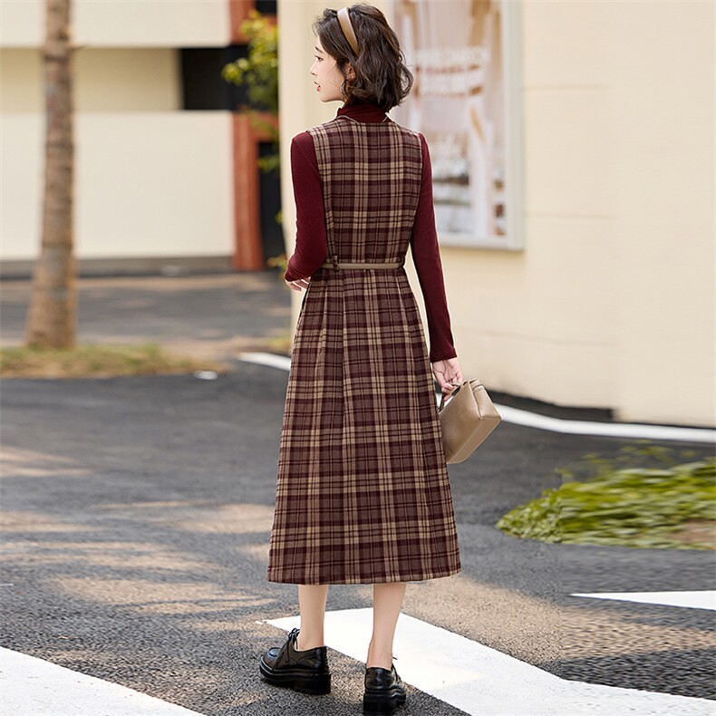 小香格子风格吊带连衣裙2024复古毛呢背带两件套装两件套裙子,女装套装/套裙,朵莱米