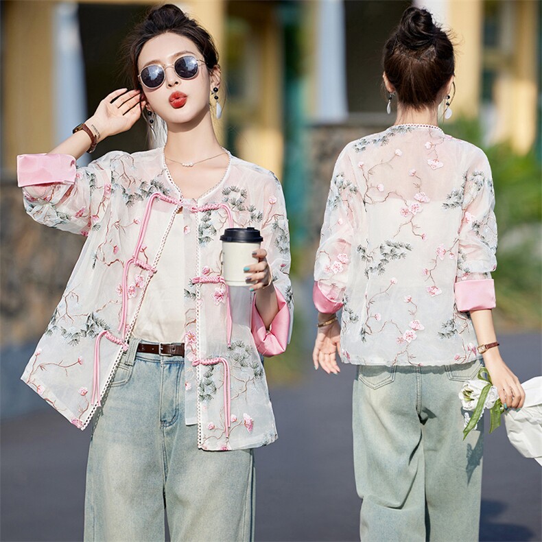 小香风薄款外套女2024春夏新款新中式国风短款宽松粉色刺绣防晒衣，女装防晒衣，半夏