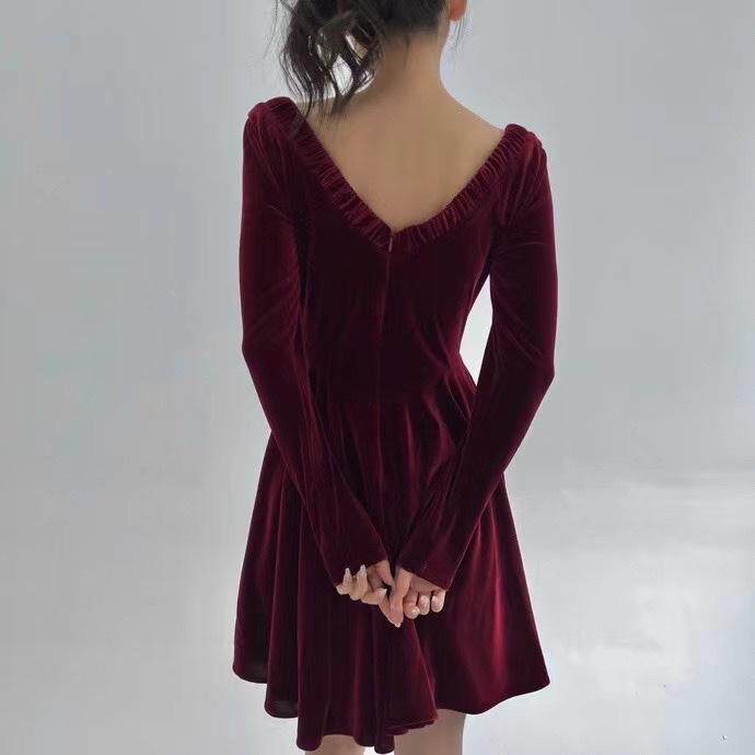 丝绒红色连衣裙，女装连衣裙，HE