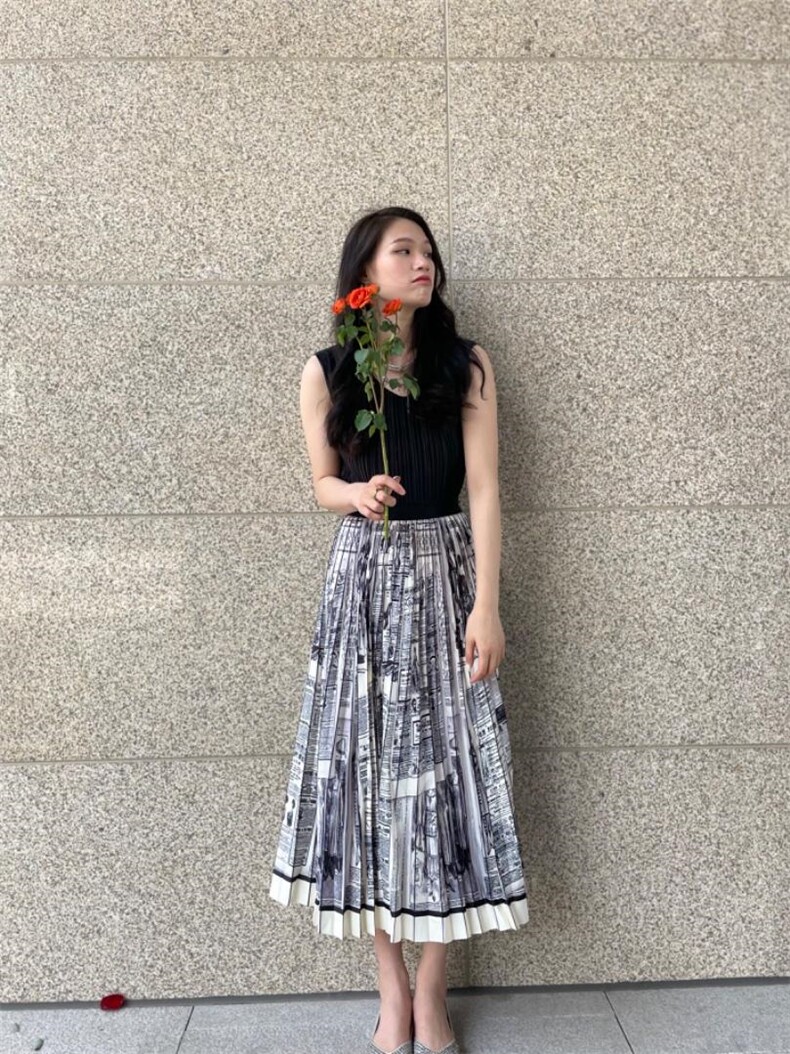 工艺压折裙，其它，胤后