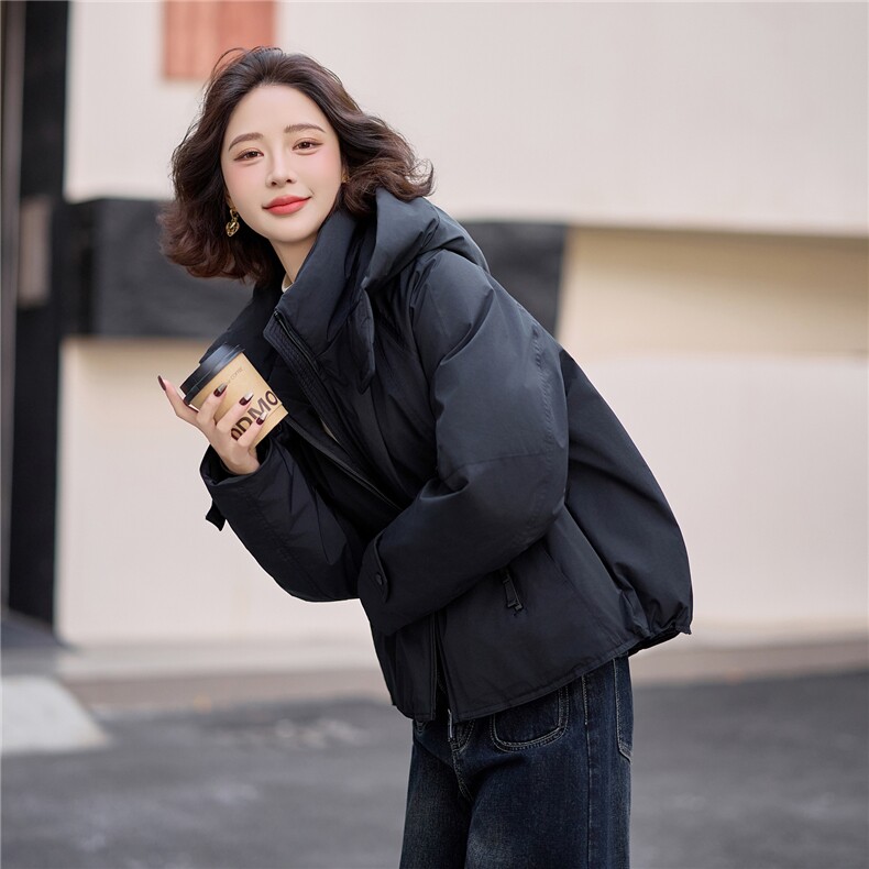 爆《2025冬季新款连帽90白鸭绒羽绒服休闲防风保暖派克服加厚外套,女装羽绒服,欧米莱